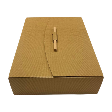 Pudełko na 3 wina z drewnianym kołkiem 34x25x8 cm