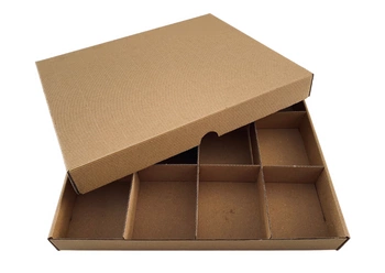Pudełko z kratownicą 27,5x24x3,2 cm ECO